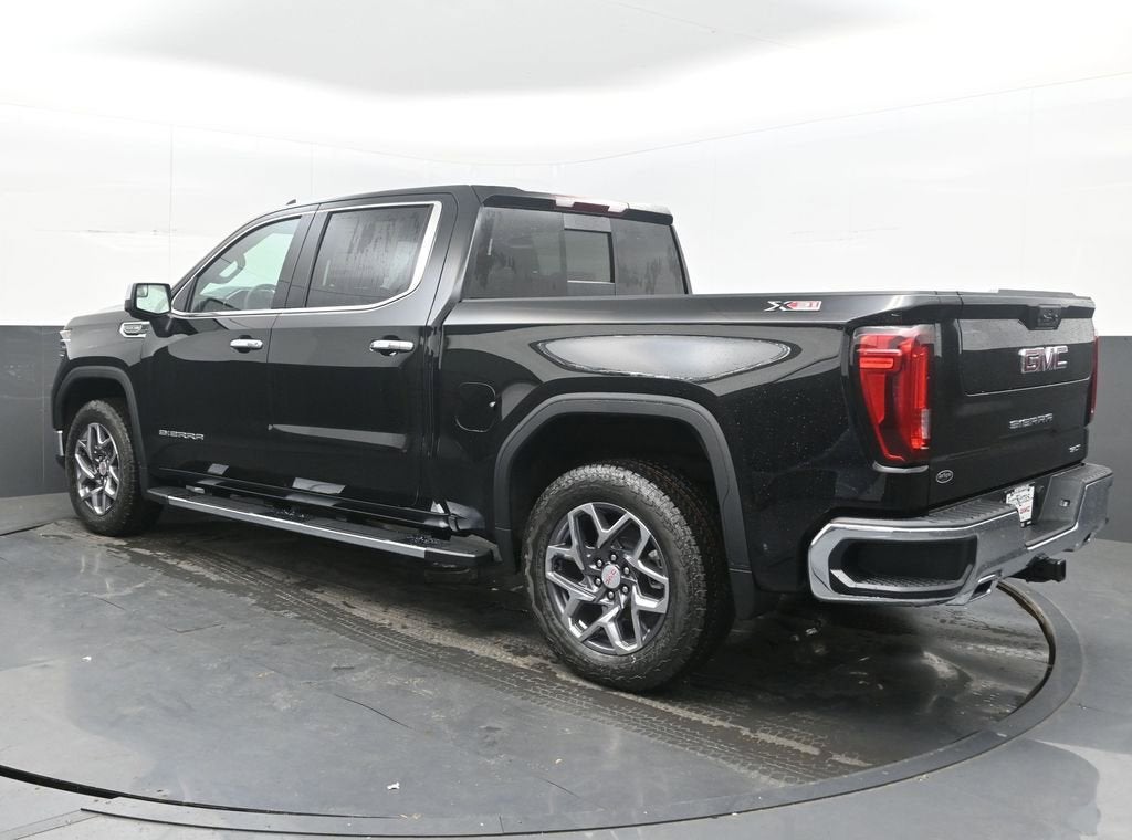 2026 GMC Sierra 1500 SLT - Photo 6