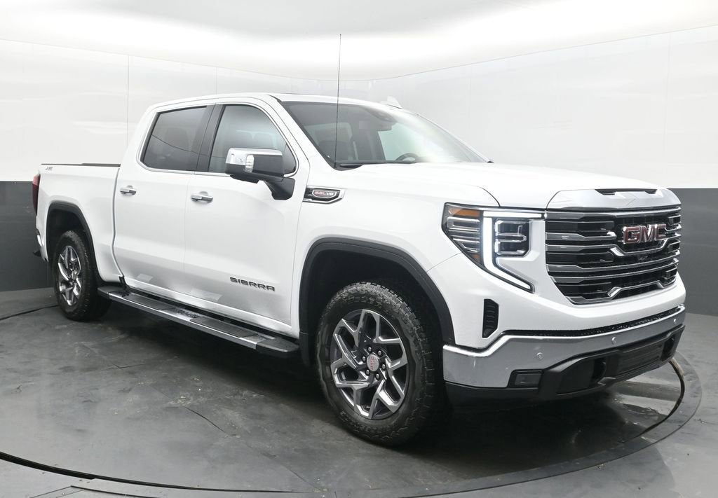 2026 GMC Sierra 1500 SLT - Photo 1