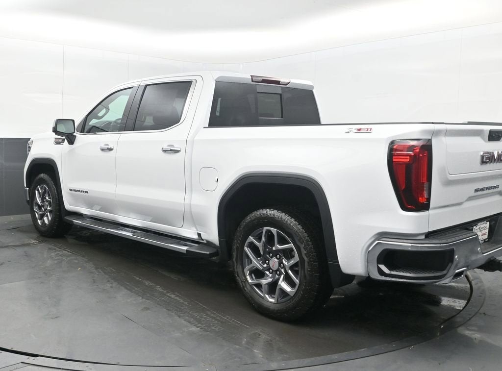 2026 GMC Sierra 1500 SLT - Photo 6