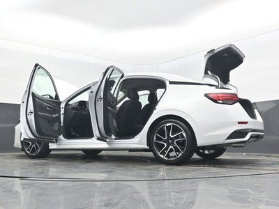 2024 Nissan Sentra SR