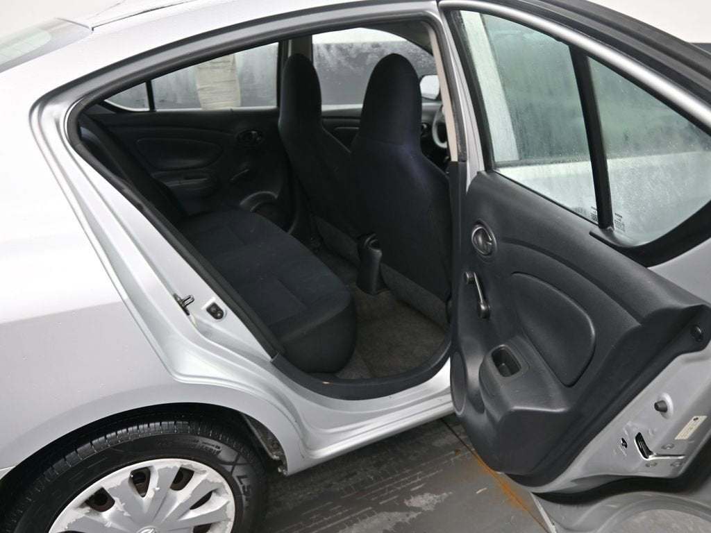 2013 Nissan Versa S