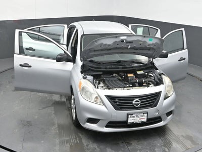 2013 Nissan Versa S