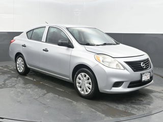 2013 Nissan Versa S