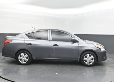 2019 Nissan Versa 1.6 S+