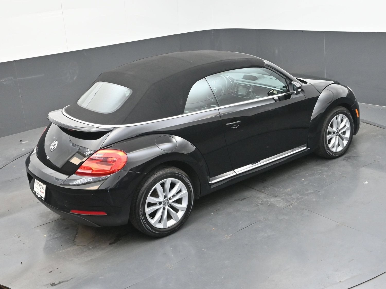 2014 Volkswagen Beetle Convertible 2.0L TDI