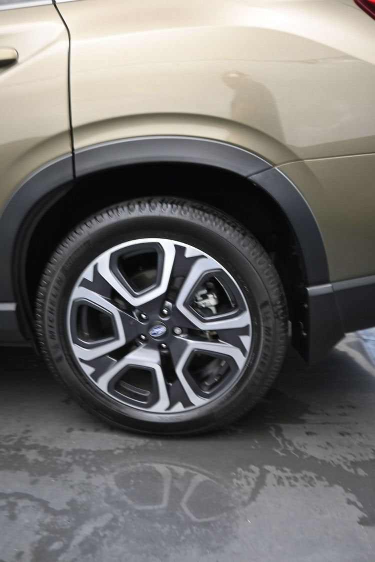 2024 Subaru Ascenso Limited 8-Passenger