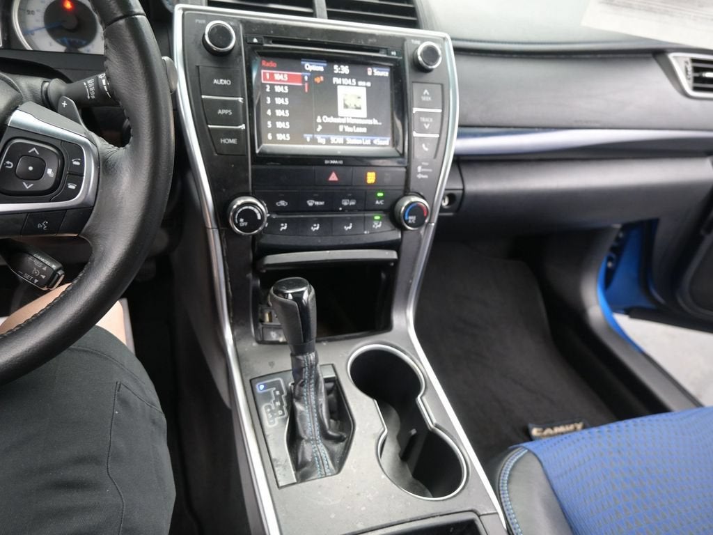 2016 Toyota Camry SE