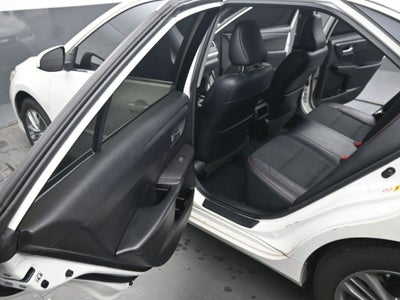 2017 Toyota Camry XLE