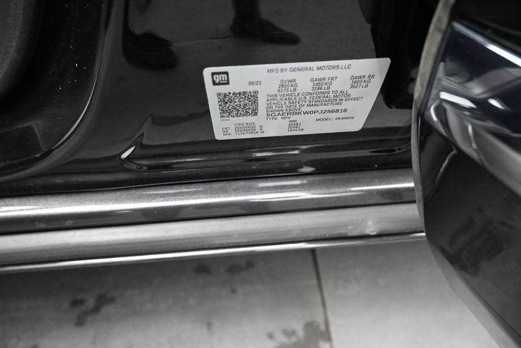2023 Buick Enclave Essence