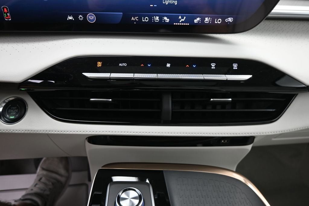 2026 Buick Enclave Avenir - Photo 17