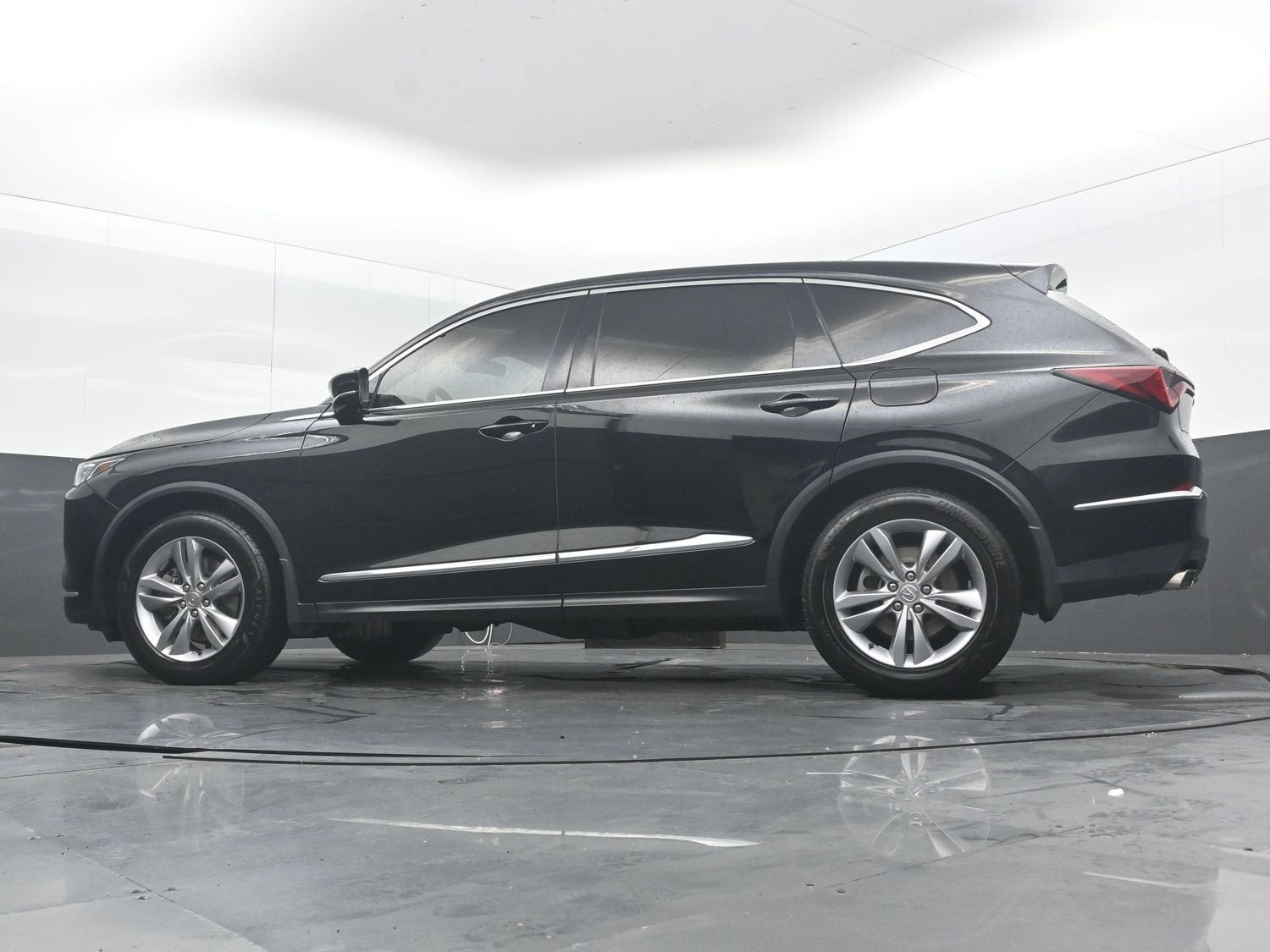 2023 Acura MDX Standard
