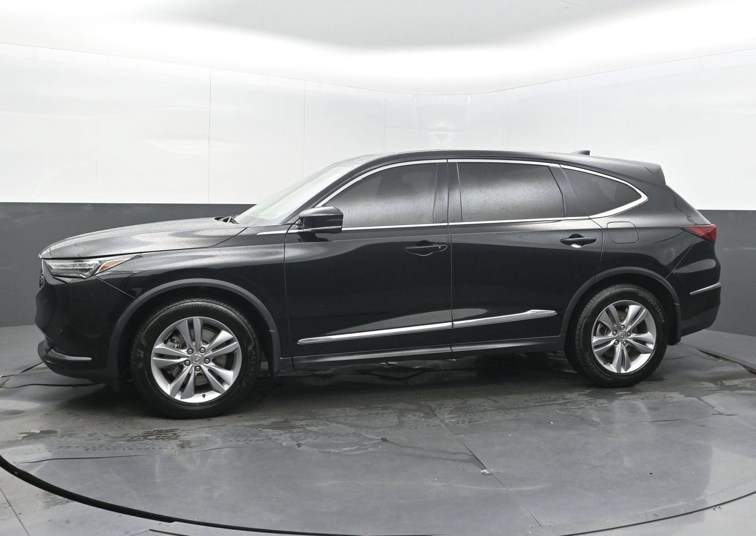 2023 Acura MDX Standard