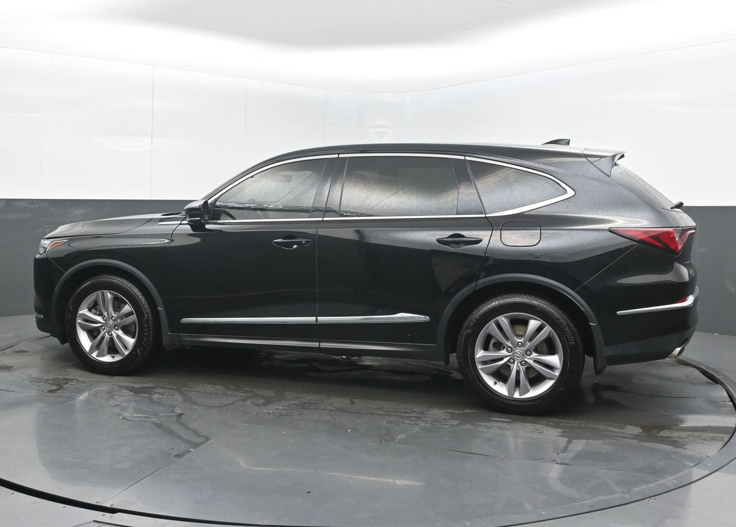 2023 Acura MDX Standard