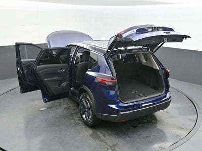 2025 Nissan Rogue SV FWD