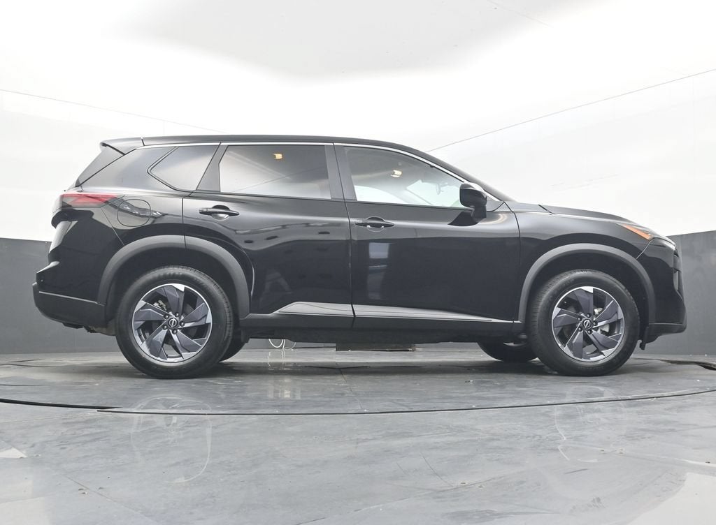 2025 Nissan Rogue SV FWD