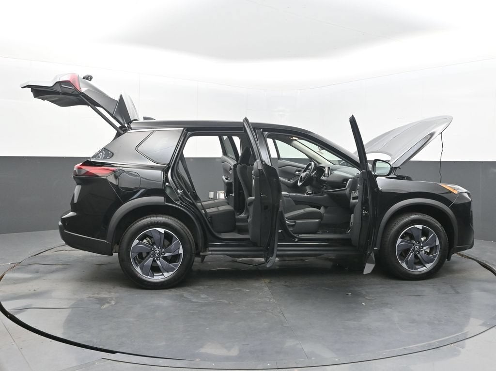 2025 Nissan Rogue SV FWD