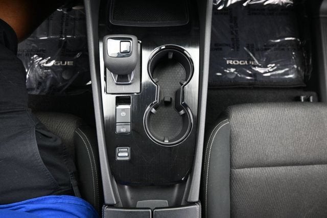 2025 Nissan Rogue SV FWD