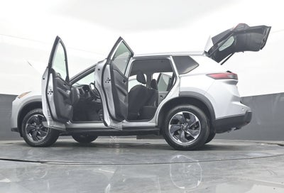 2025 Nissan Rogue SV FWD