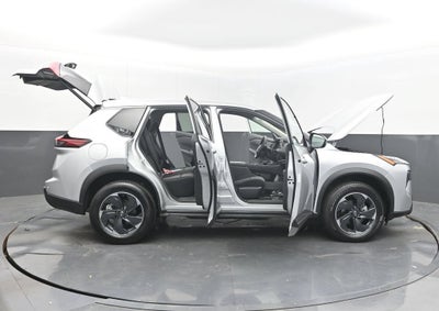 2025 Nissan Rogue SV FWD
