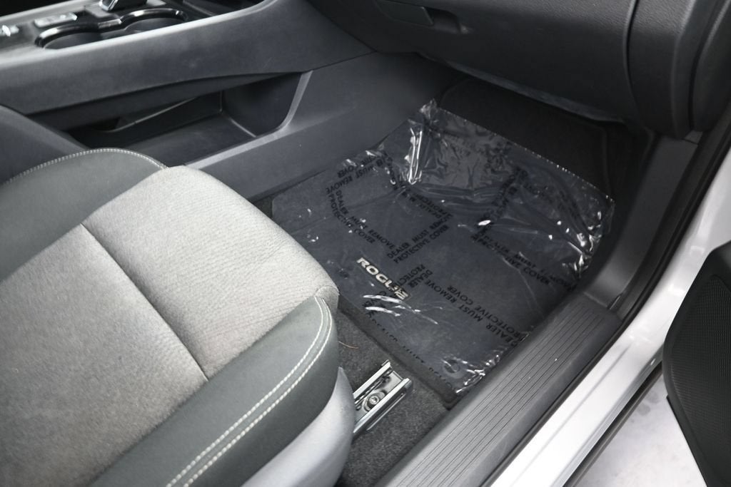 2025 Nissan Rogue SV FWD