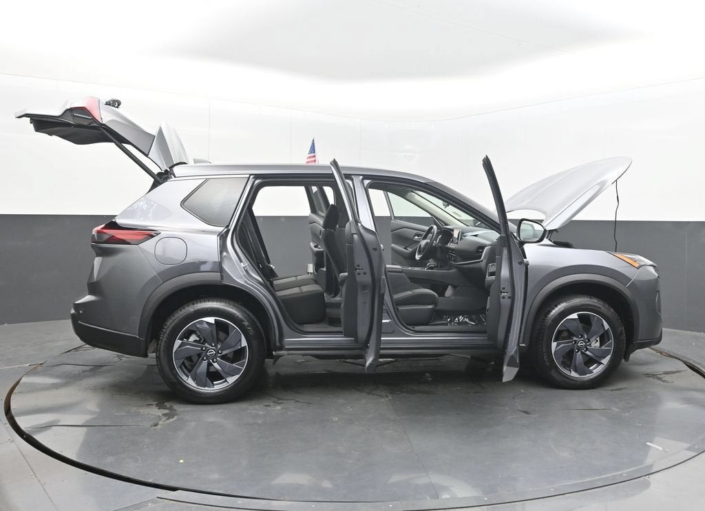 2025 Nissan Rogue SV FWD