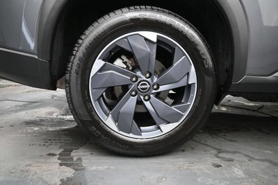 2025 Nissan Rogue SV FWD