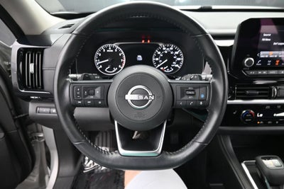 2025 Nissan Pathfinder SV FWD