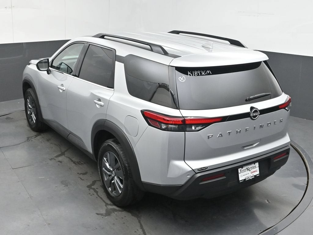 2025 Nissan Pathfinder SV - Photo 34