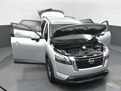 2025 Nissan Pathfinder SV FWD