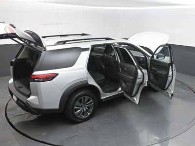 2025 Nissan Pathfinder SV FWD