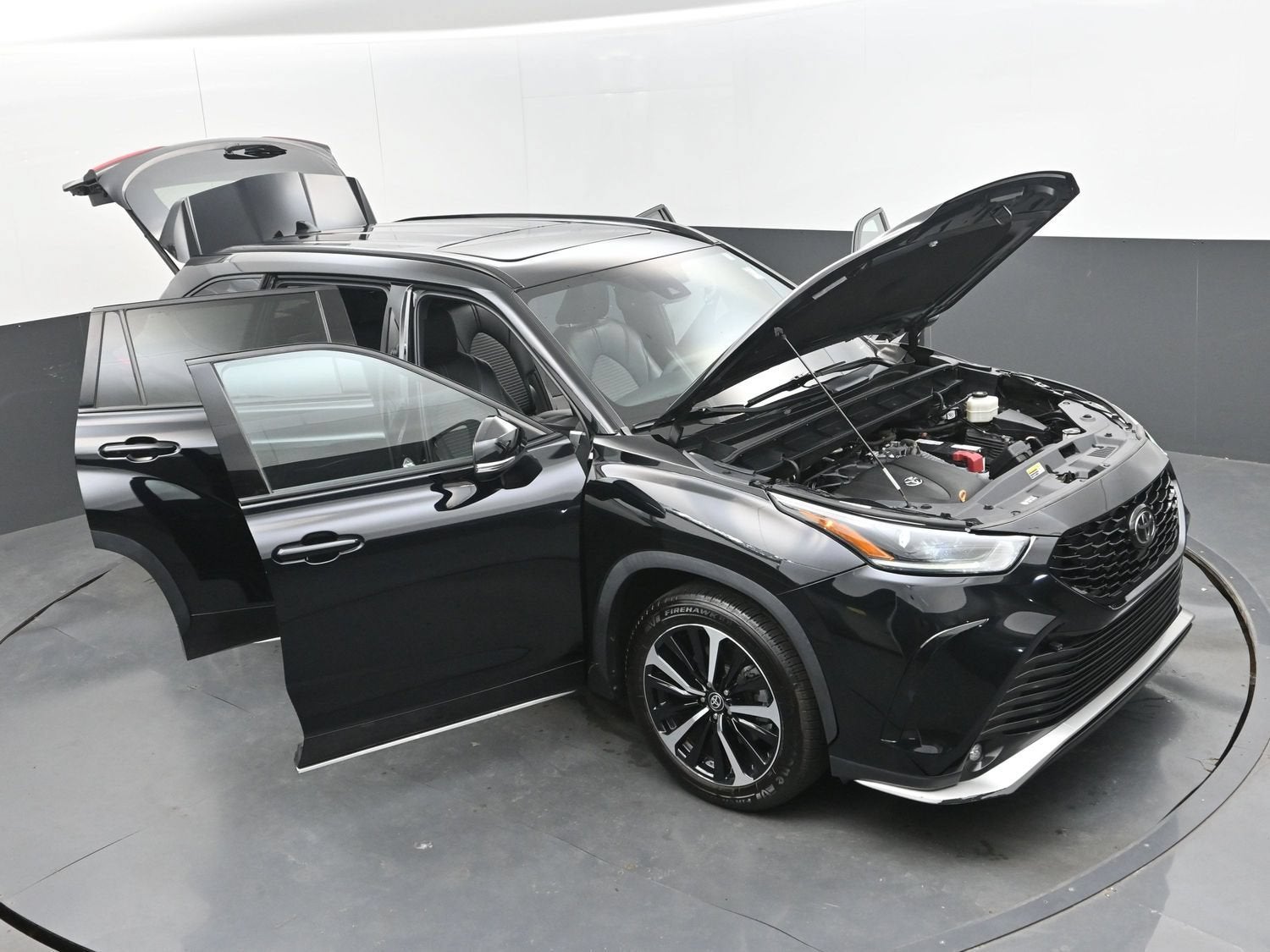 2022 Toyota Highlander XSE