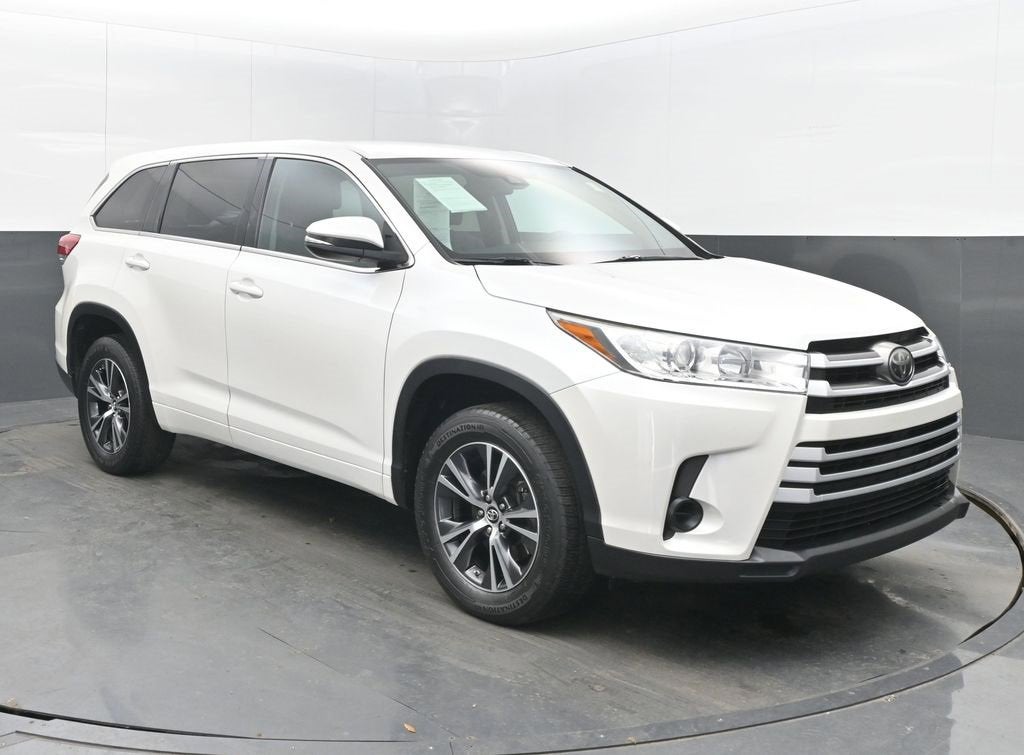 2017 Toyota Highlander LE