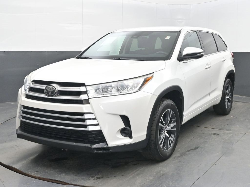 2017 Toyota Highlander LE