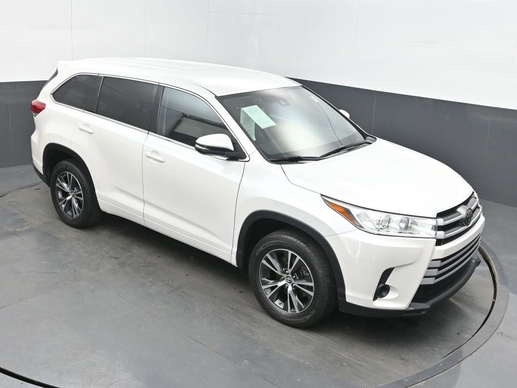 2017 Toyota Highlander LE
