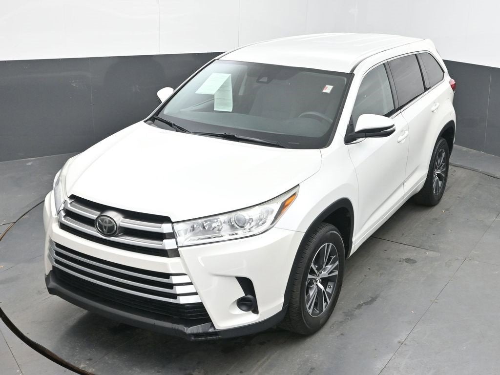 2017 Toyota Highlander LE