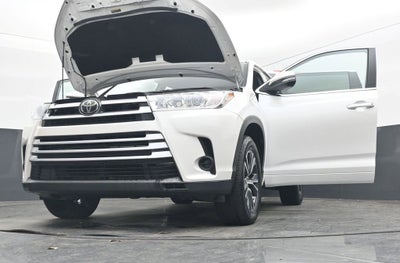 2017 Toyota Highlander LE