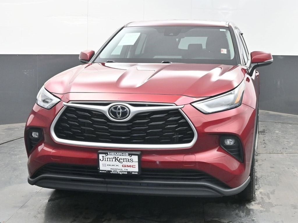 2022 Toyota Highlander LE