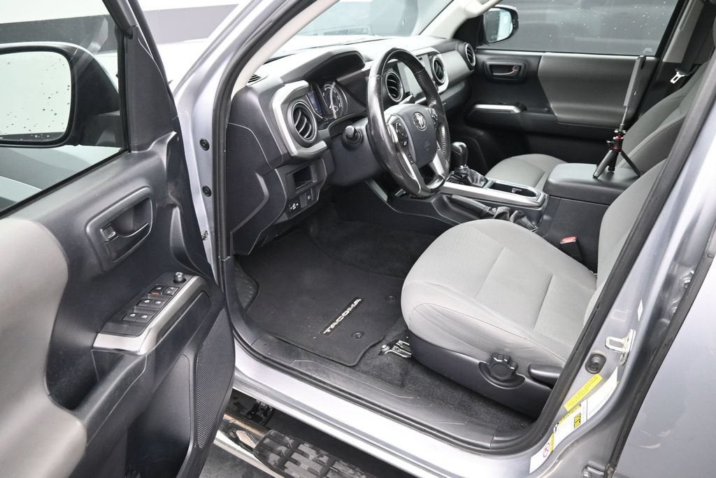 2019 Toyota Tacoma SR5 V6