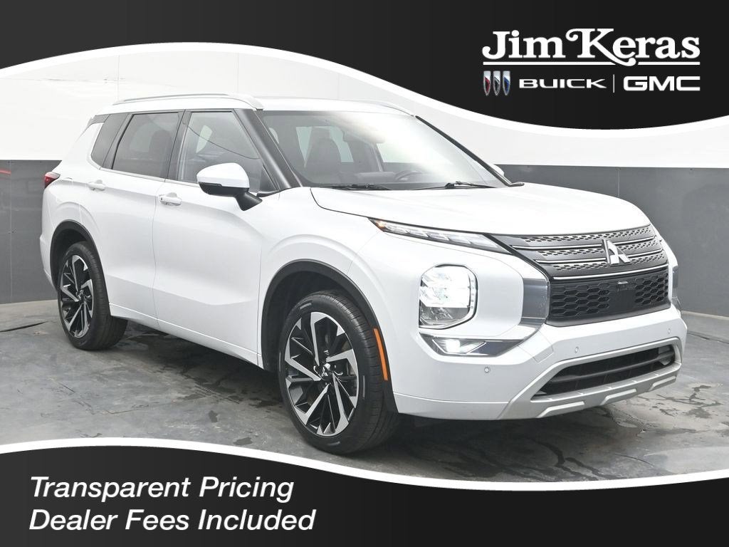 2022 Mitsubishi Outlander SEL 2WD's photo