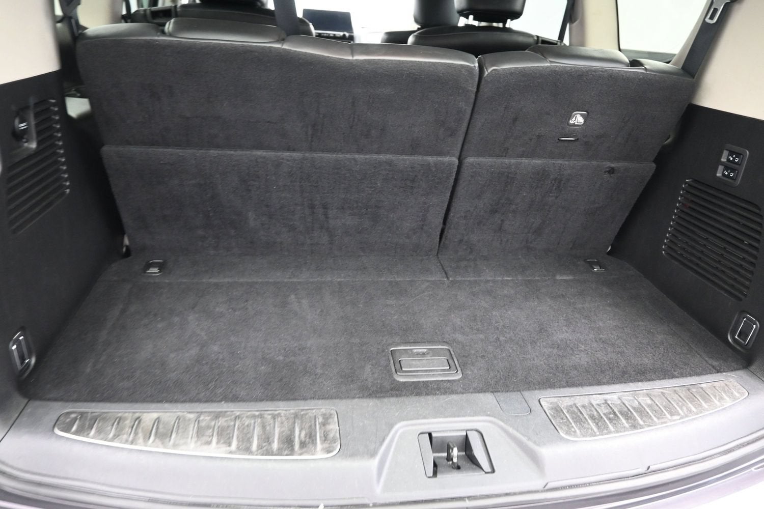 2024 INFINITI QX80 LUXE AWD