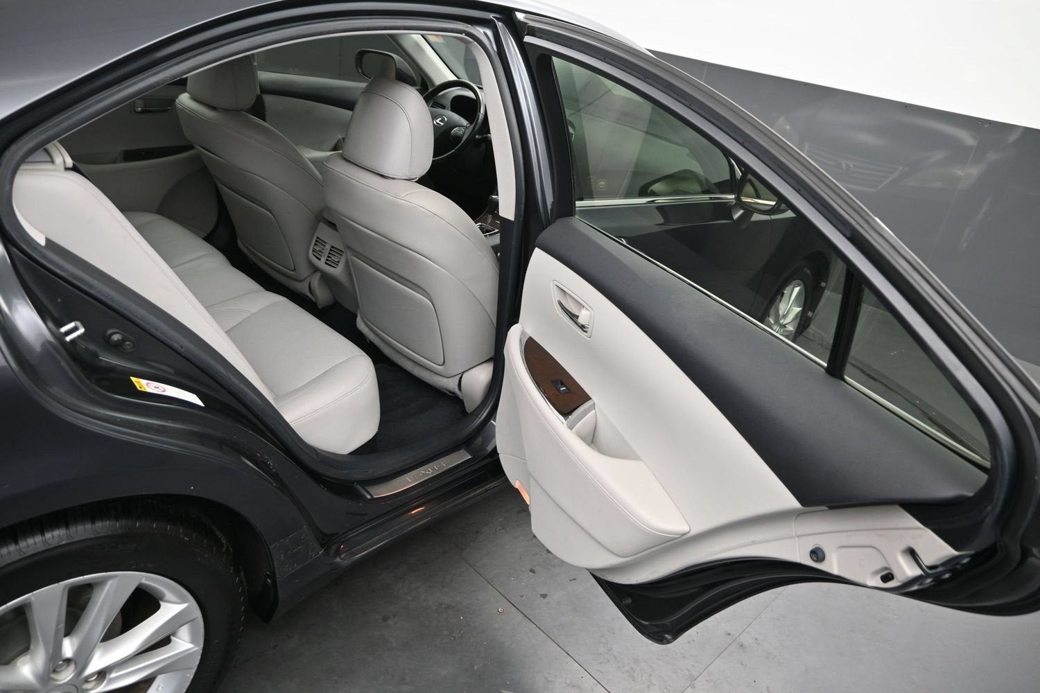 2011 Lexus ES 350 NA