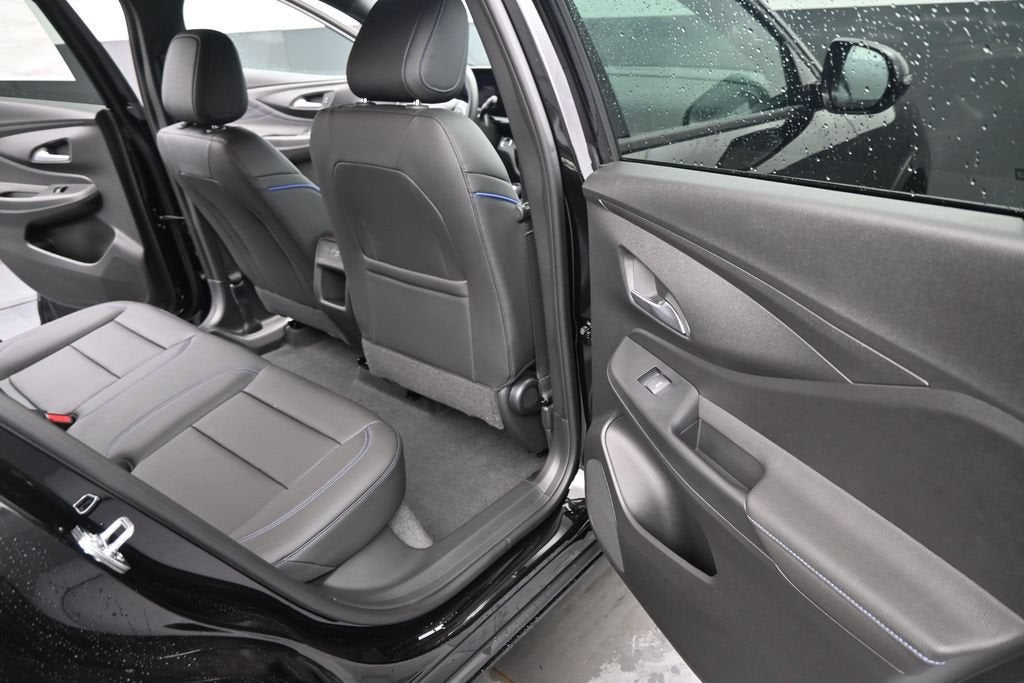 2026 Buick Envista Sport Touring - Photo 19