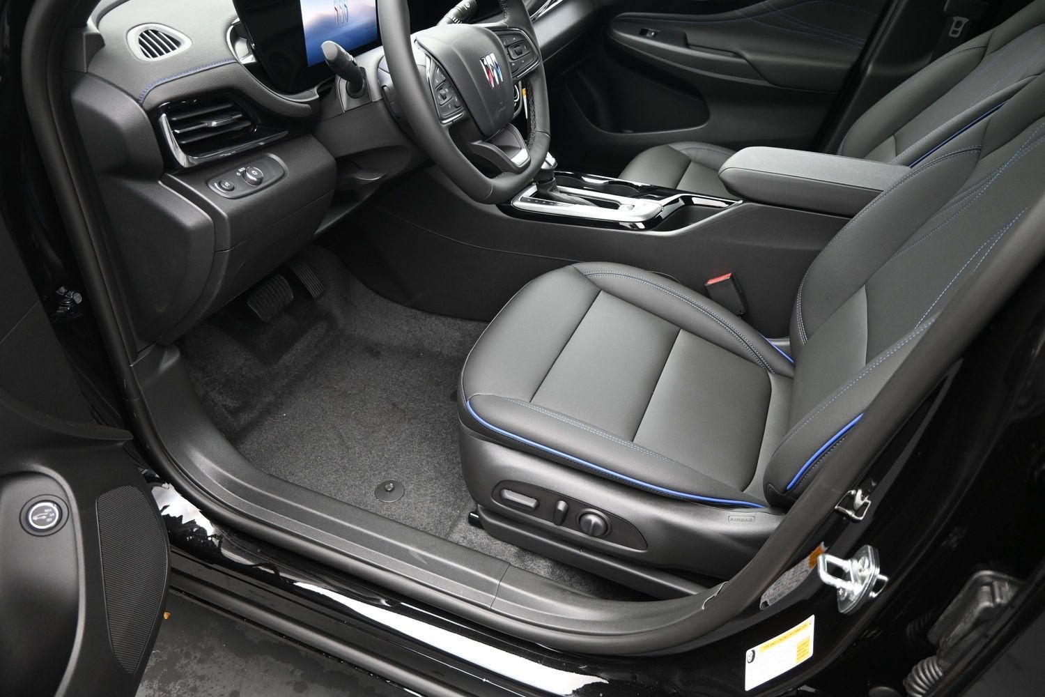 2026 Buick Envista Sport Touring - Photo 12