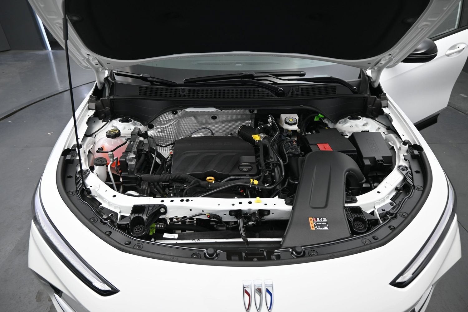 2026 Buick Envista Sport Touring - Photo 21