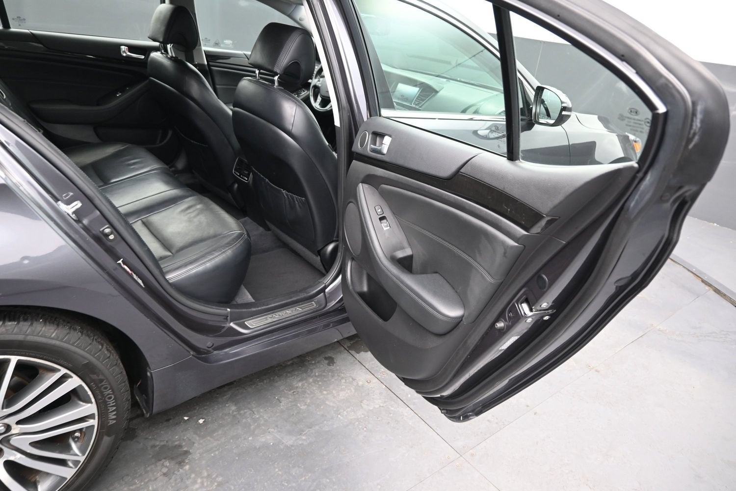 2014 Kia Cadenza Premium