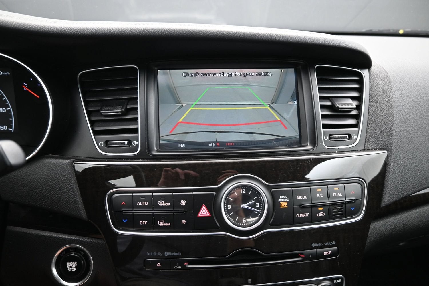 2014 Kia Cadenza Premium