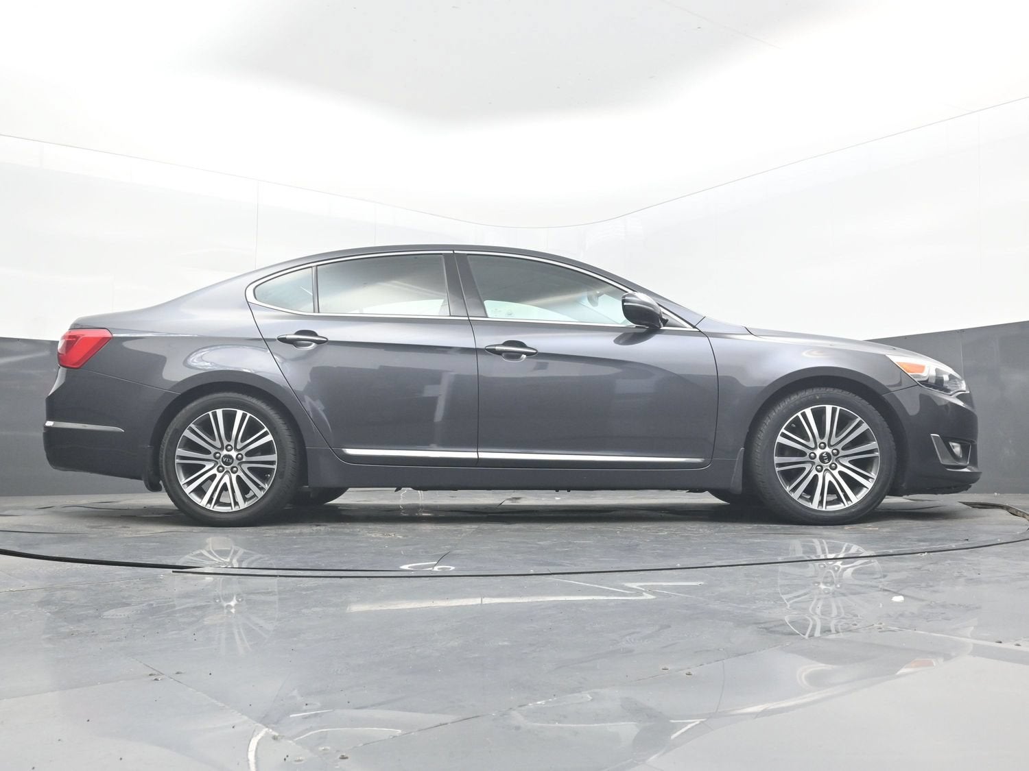 2014 Kia Cadenza Premium