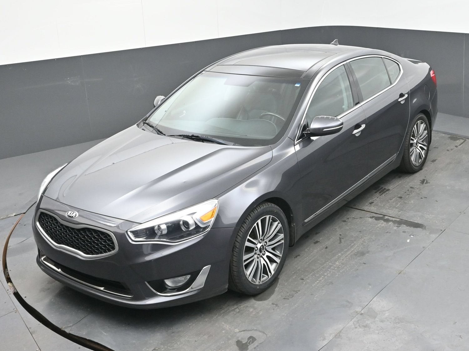 2014 Kia Cadenza Premium