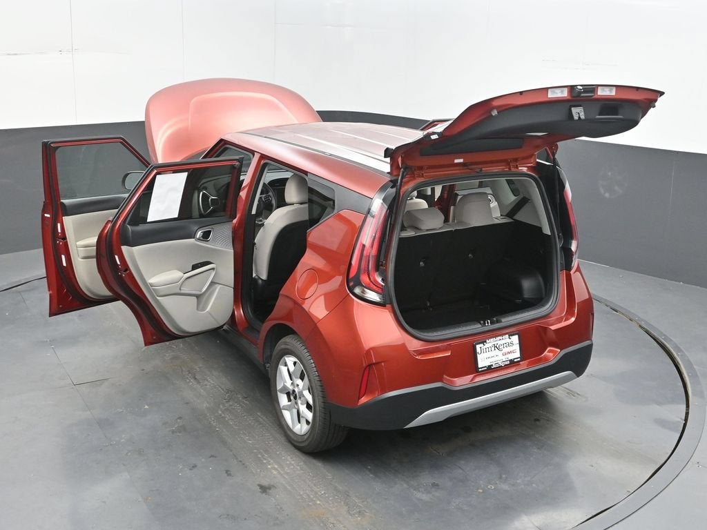 2024 Kia Soul LX