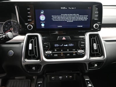 2022 Kia Sorento Hybrid EX